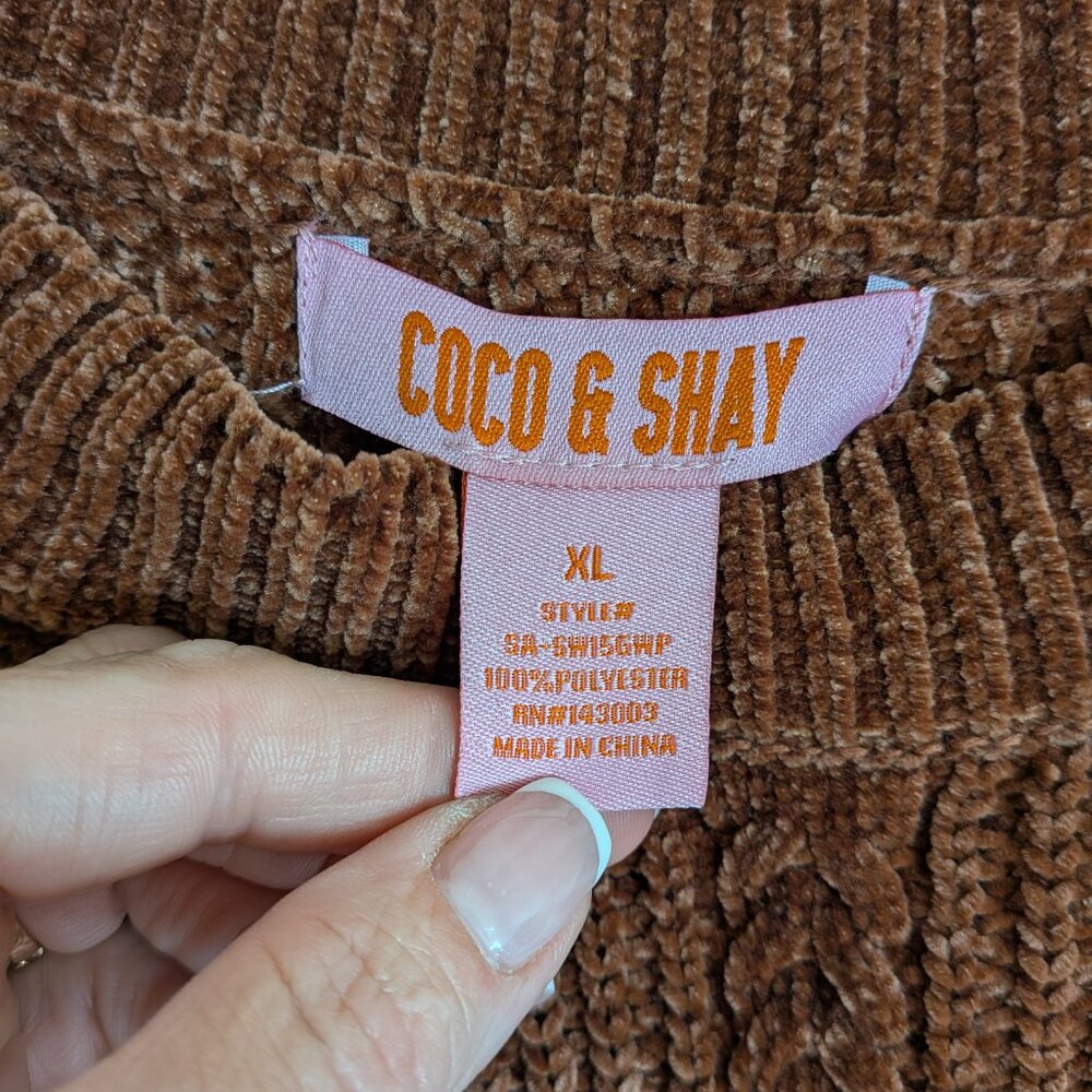 Sweater - Picture 4 of 4